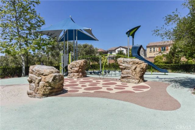 126 Saybrook, Irvine, CA 92620