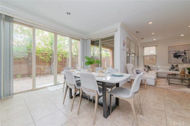 126 Saybrook, Irvine, CA 92620