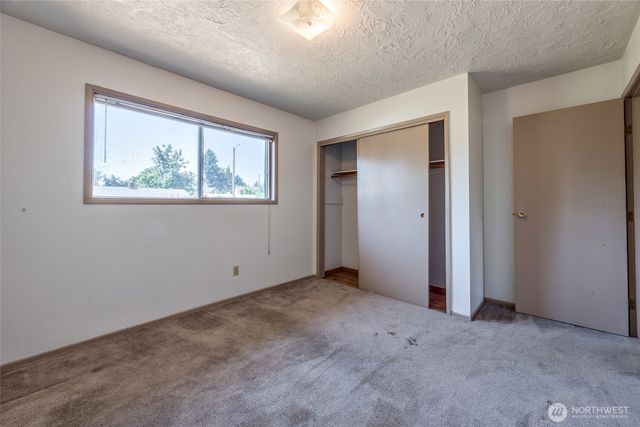 9507 NW 25th Avenue, Vancouver, WA 98665