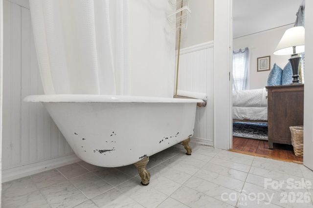662 Biltmore Avenue, Asheville, NC 28803