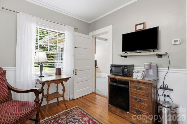 662 Biltmore Avenue, Asheville, NC 28803