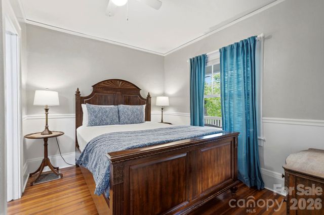662 Biltmore Avenue, Asheville, NC 28803