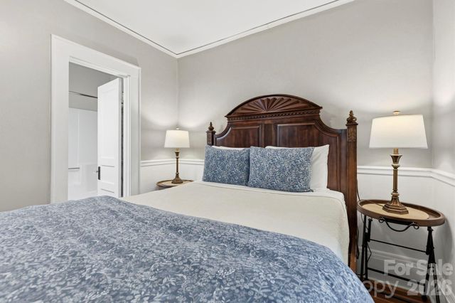 662 Biltmore Avenue, Asheville, NC 28803