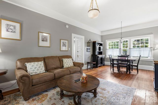 662 Biltmore Avenue, Asheville, NC 28803