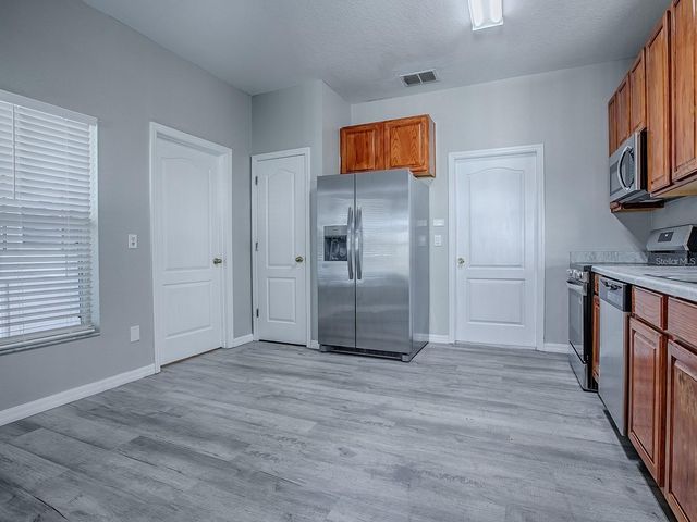 1321 KELLOGG DRIVE, Tavares, FL 32778