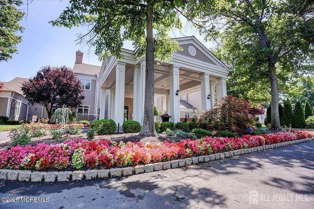 92 Winthrop Road C, Monroe, NJ 08831