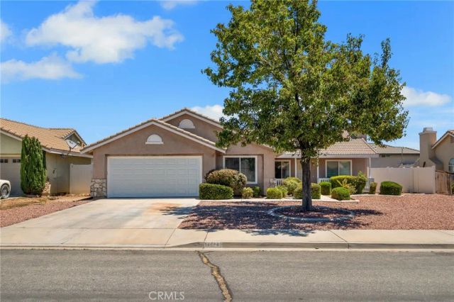 14474 Stone Creek, Hesperia, CA 92344