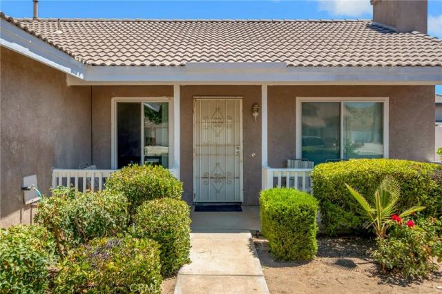 14474 Stone Creek, Hesperia, CA 92344
