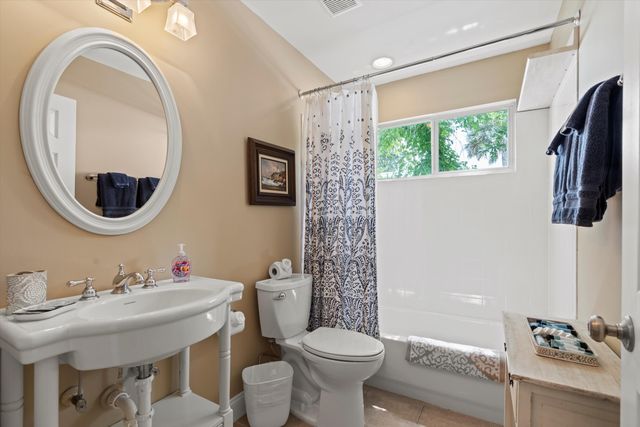 71 Park Pl, St Augustine, FL 32084