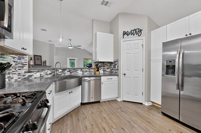 531 Goldenrod ST, Kyle, TX 78640
