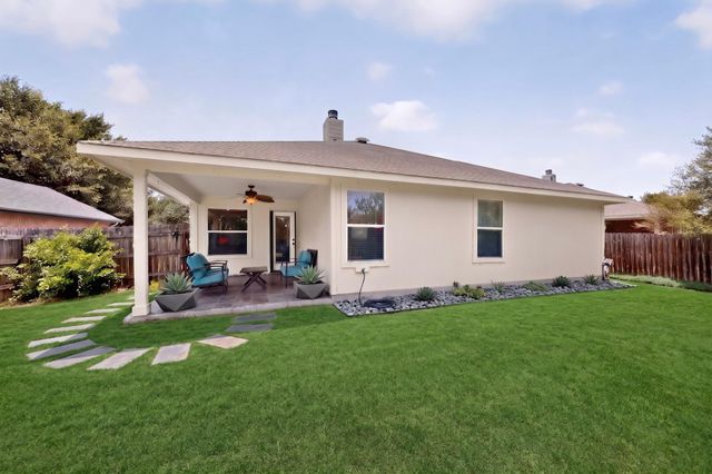 531 Goldenrod ST, Kyle, TX 78640
