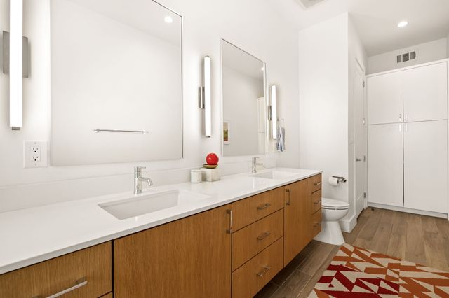 4402 Capitol Avenue, Dallas, TX 75204