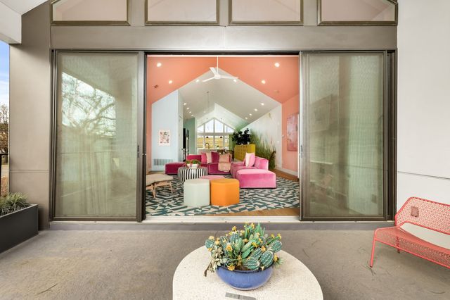 4402 Capitol Avenue, Dallas, TX 75204