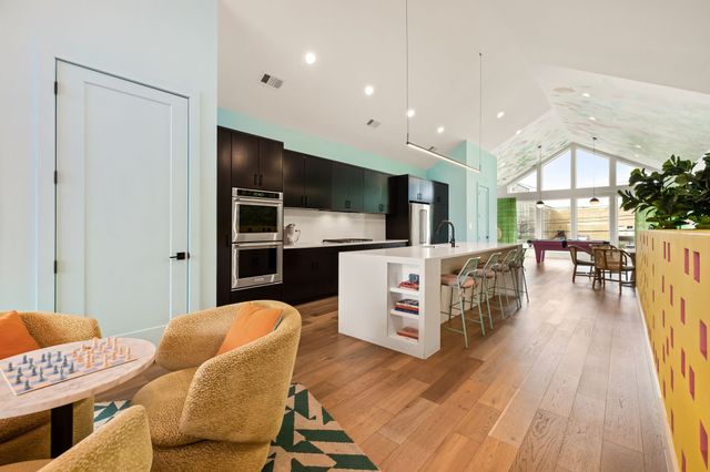 4402 Capitol Avenue, Dallas, TX 75204