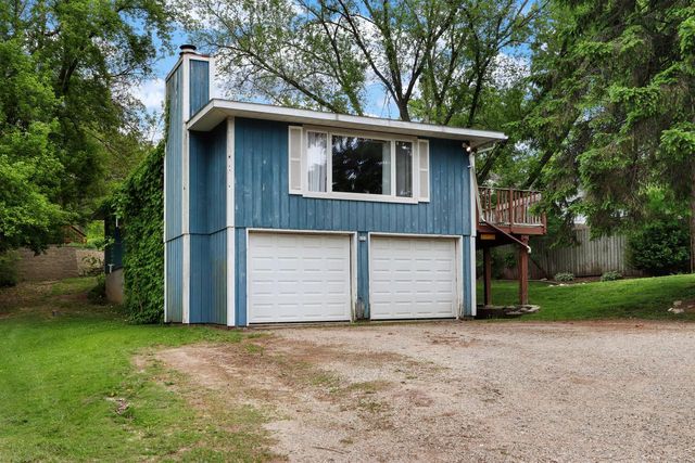 621 Wilmot AVENUE, Twin Lakes, WI 53181
