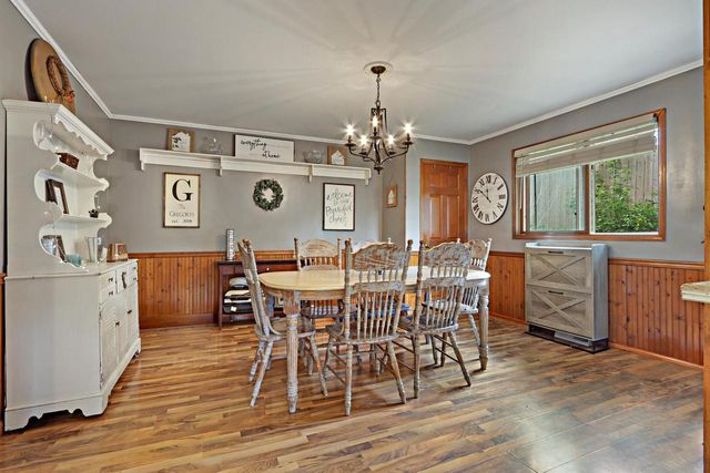 621 Wilmot AVENUE, Twin Lakes, WI 53181