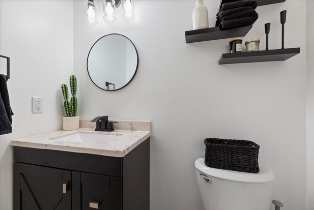 2526 S 16TH Street, Council Bluffs, IA 51501