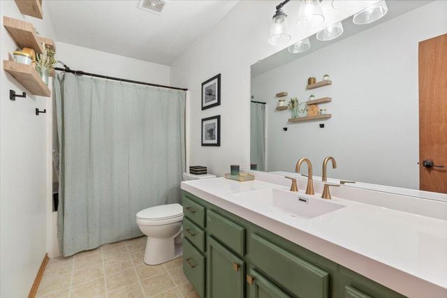 2526 S 16TH Street, Council Bluffs, IA 51501