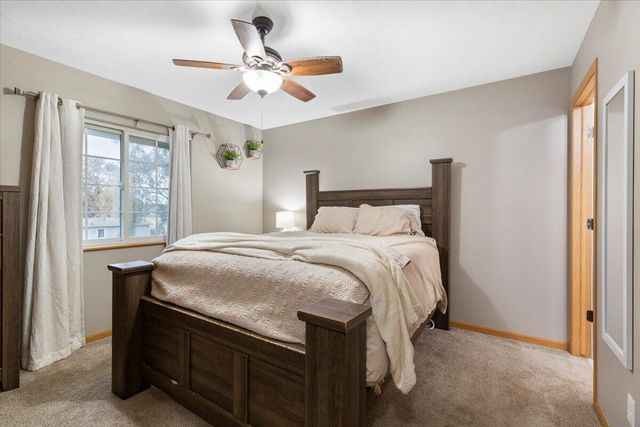 2526 S 16TH Street, Council Bluffs, IA 51501