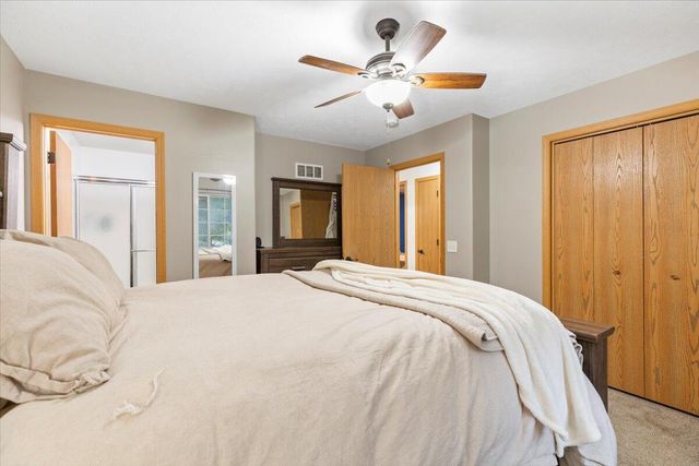 2526 S 16TH Street, Council Bluffs, IA 51501