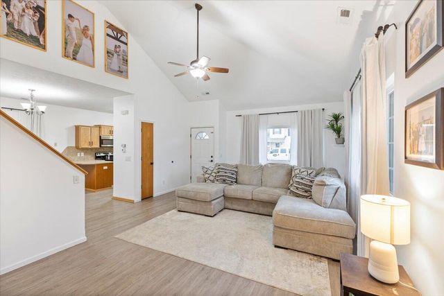 2526 S 16TH Street, Council Bluffs, IA 51501