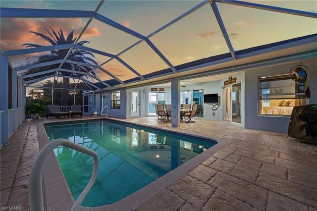 3597 Gondola LN, St. James City, FL 33956