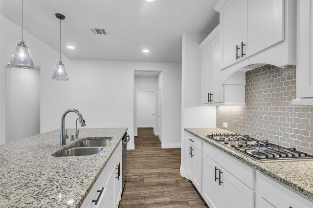 138 S Carson Cub Court, Montgomery, TX 77316