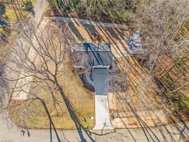 242 Westridge Drive, King, NC 27021