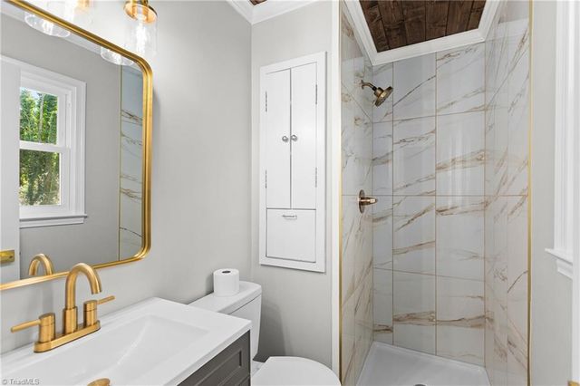 242 Westridge Drive, King, NC 27021