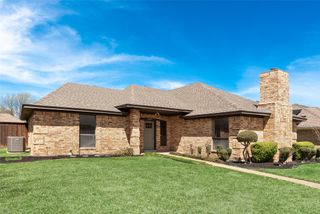 2309 Crystal Creek Lane, Garland, TX 75040
