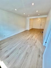 8385 116th Street 4B, Kew Gardens, NY 11418