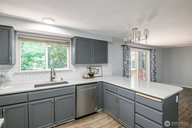 18312 Parkcrest Court SE, Yelm, WA 98597