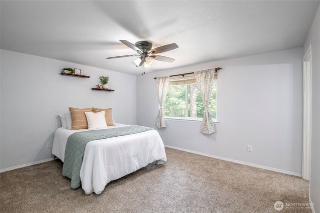 18312 Parkcrest Court SE, Yelm, WA 98597