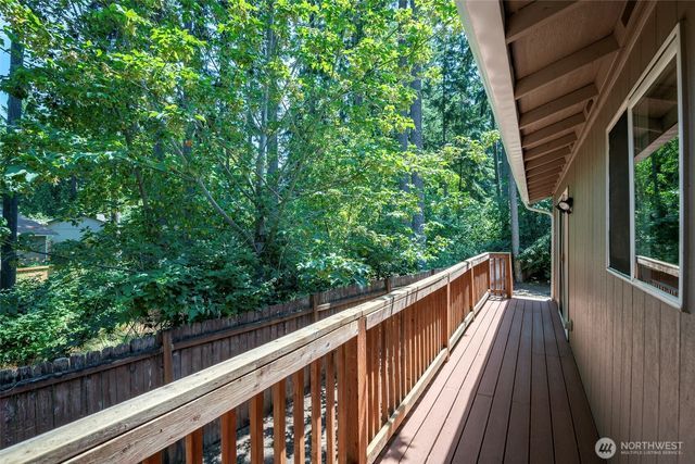 18312 Parkcrest Court SE, Yelm, WA 98597