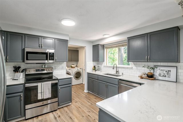 18312 Parkcrest Court SE, Yelm, WA 98597