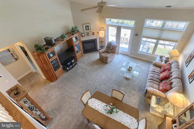 1020 ENGLISH DR, Lebanon, PA 17042