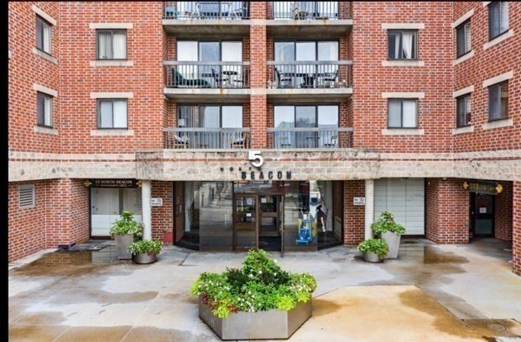 15 N Beacon Street U906, Boston, MA 02134