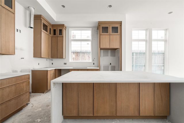 1122 Robbie Street, Houston, TX 77009