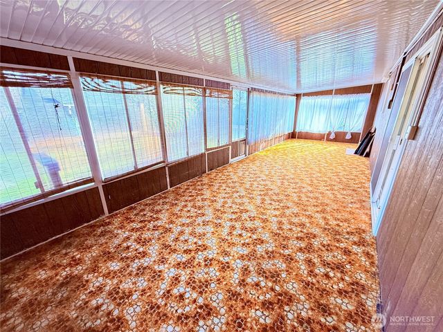 8811 Wildwood Avenue SW, Lakewood, WA 98498