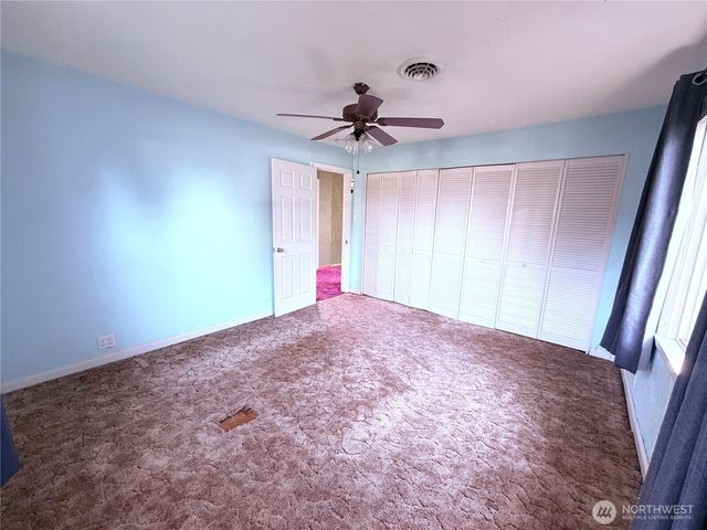 8811 Wildwood Avenue SW, Lakewood, WA 98498