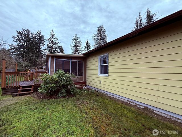 8811 Wildwood Avenue SW, Lakewood, WA 98498