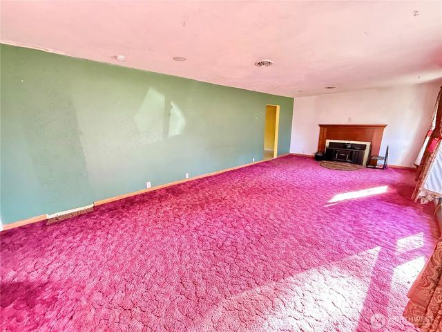 8811 Wildwood Avenue SW, Lakewood, WA 98498