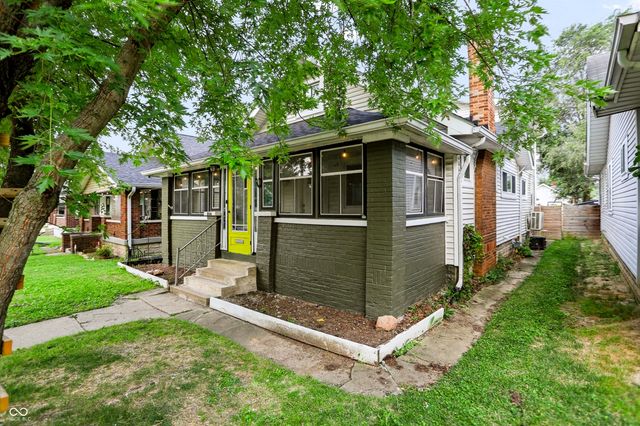 806 N Bosart Avenue, Indianapolis, IN 46201