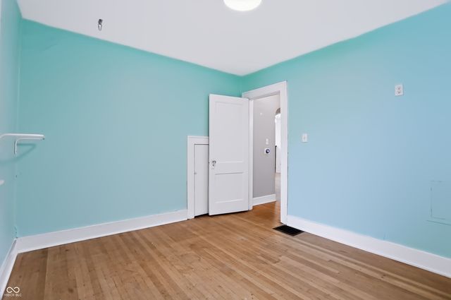 806 N Bosart Avenue, Indianapolis, IN 46201