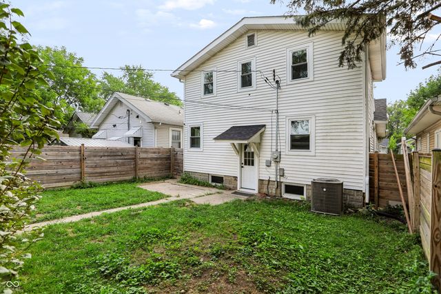 806 N Bosart Avenue, Indianapolis, IN 46201