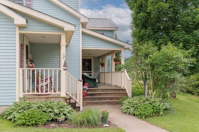 977 Lower Pleasant Valley Road, Cambridge, VT 05464