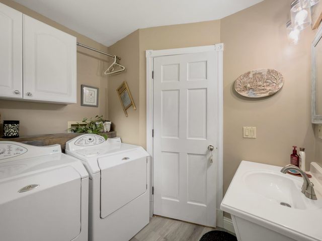 977 Lower Pleasant Valley Road, Cambridge, VT 05464