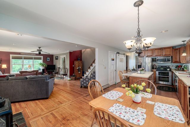 977 Lower Pleasant Valley Road, Cambridge, VT 05464