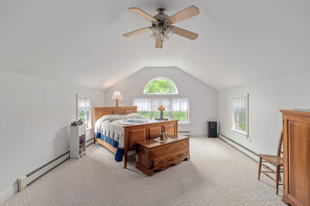 977 Lower Pleasant Valley Road, Cambridge, VT 05464