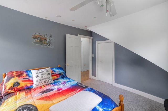 977 Lower Pleasant Valley Road, Cambridge, VT 05464